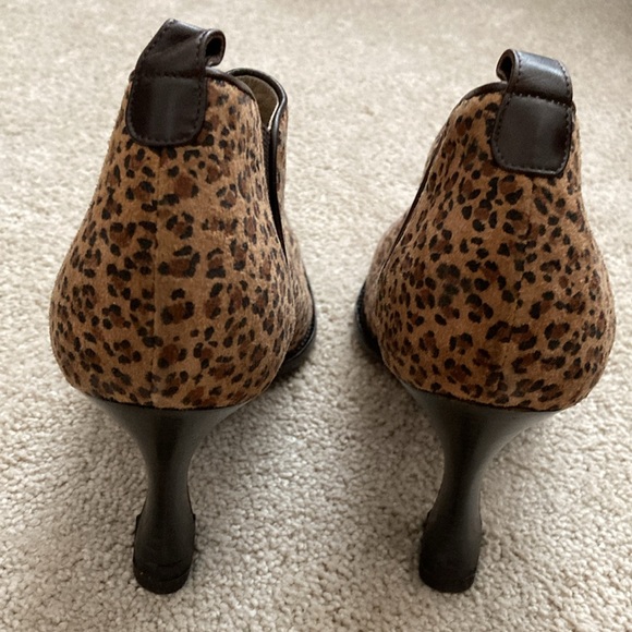 Fortuna Valentino Booties-Vintage - Picture 4 of 9